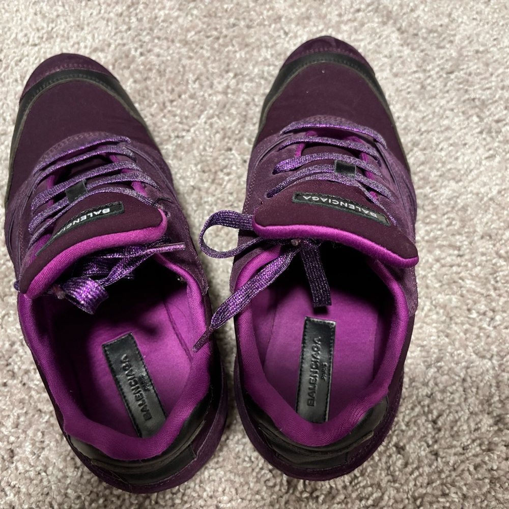 LAST CHANCE Balenciaga Women's Dark Purple leather and suede Sneakers - Picture 5 of 10